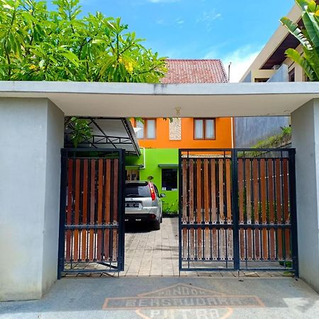 Oyo 3190 Pondok Putra Bersaudara Sanur Екстериор снимка